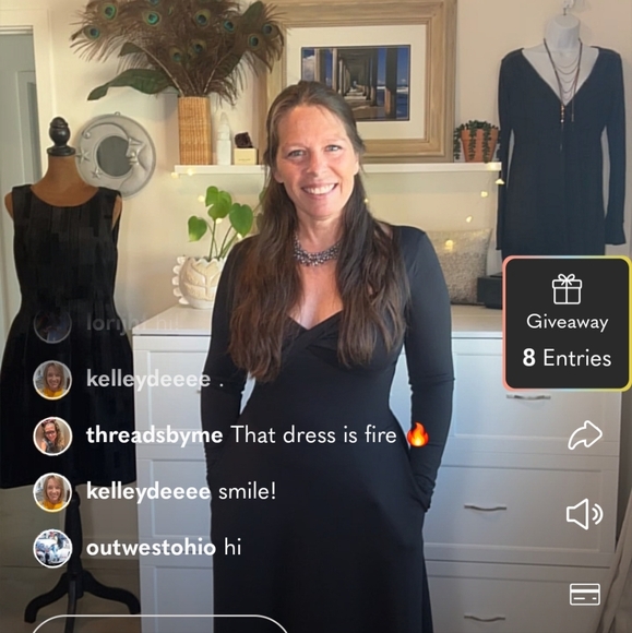 🤘The Motley Cruise 12/6 Holiday Edition "Whos And Grinches" - Picture 9 of 16